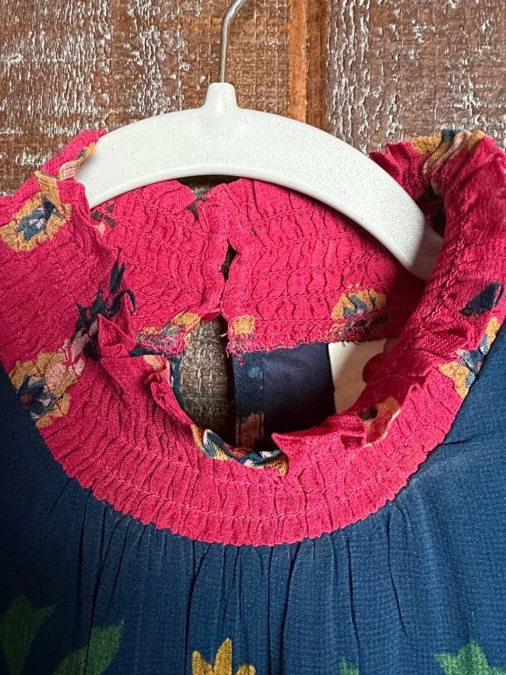 New Farm Rio Long-Sleeve Smocked Blouse size XXS tropical vacation Anthro top - Picture 7 of 13